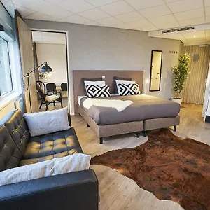 amrath-apart-hotel-schiphol-badhoevedorp.zandvoort-hotels.com/