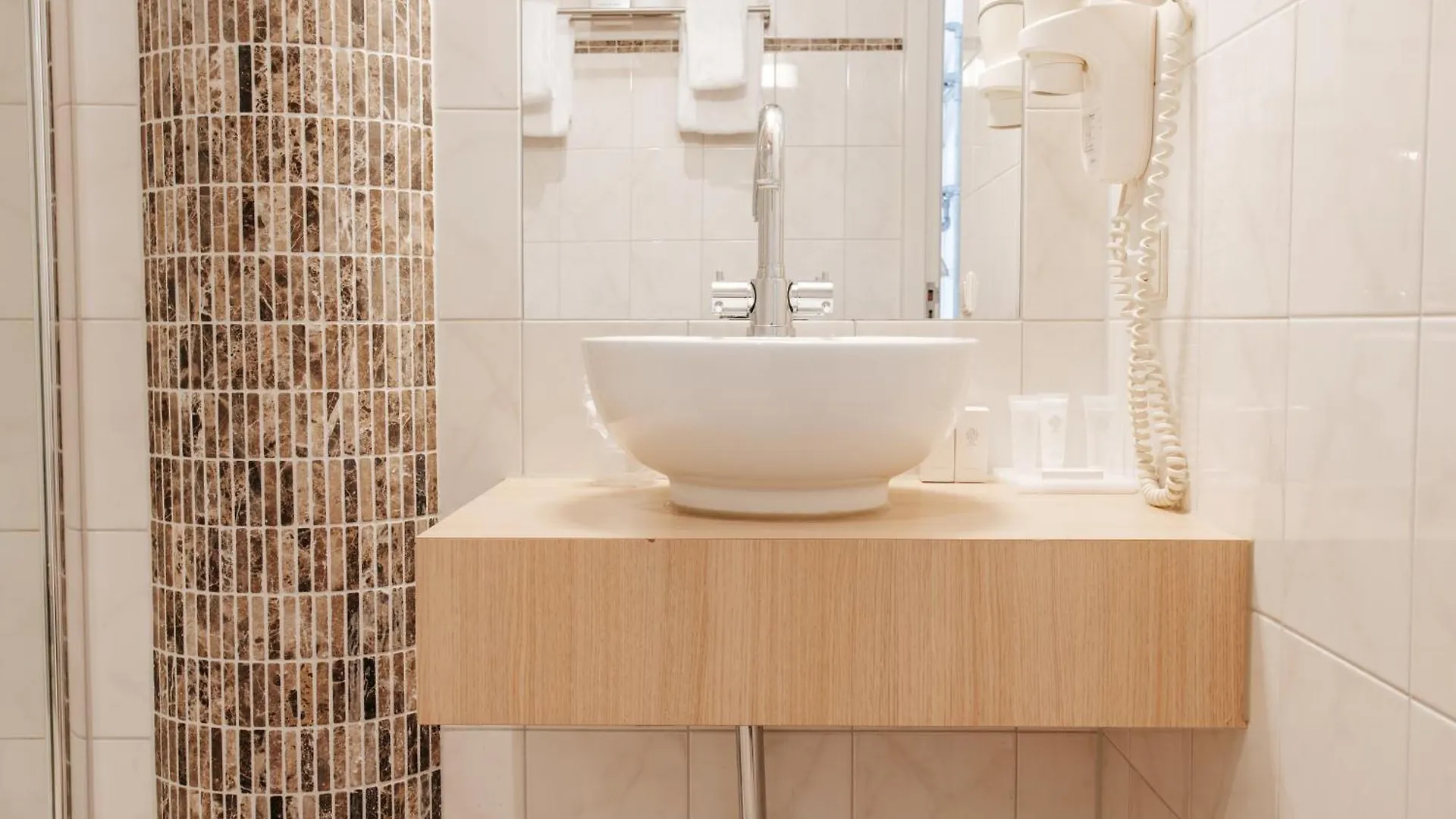 Queen Hotel Eindhoven